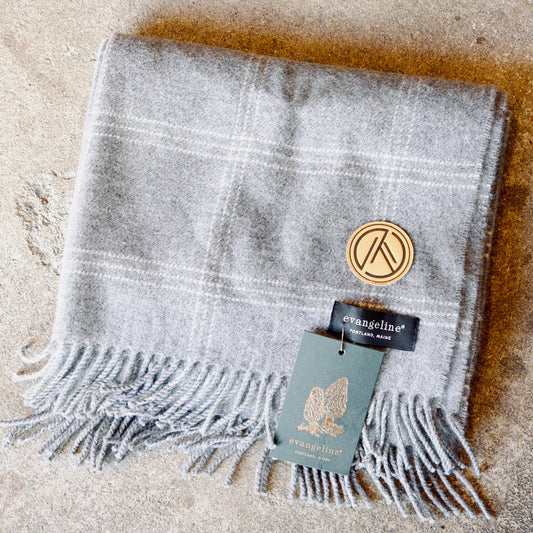 Evangeline Wool Scarf - Gray/White