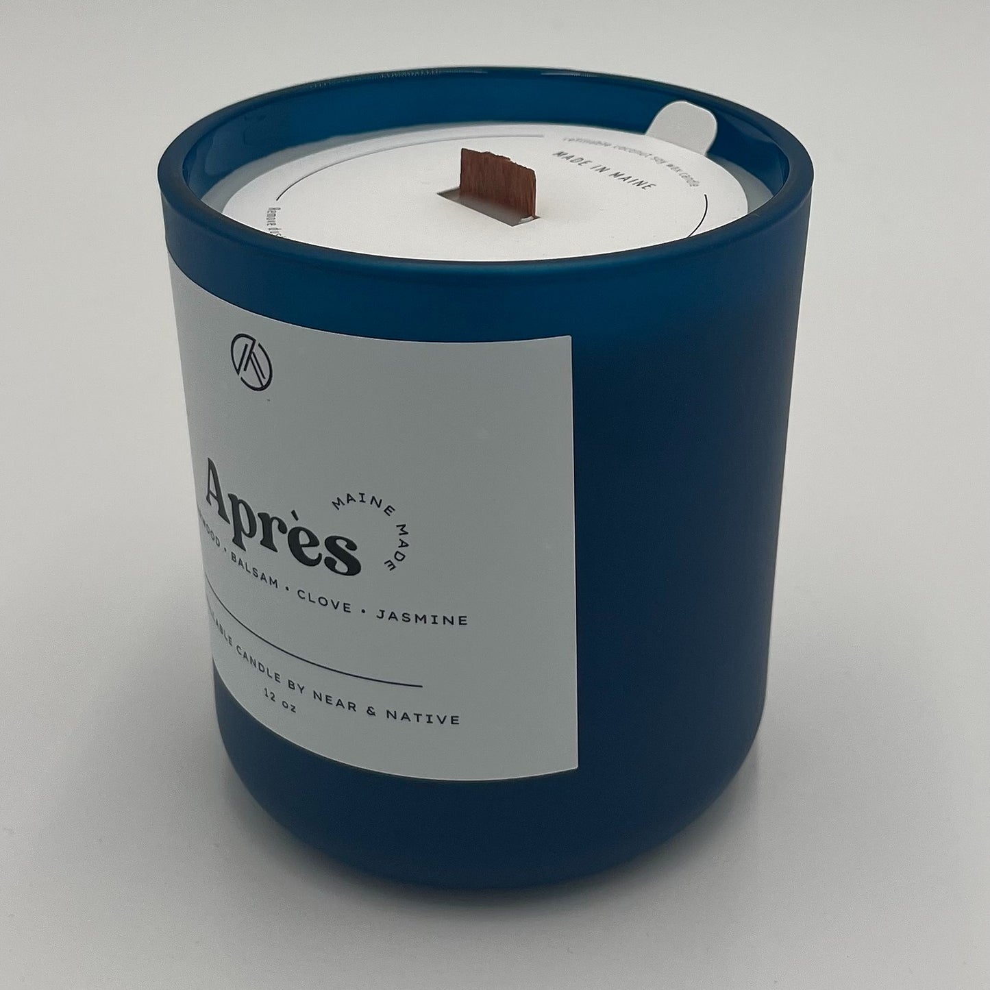 Near & Native Signature Après Scented Candle