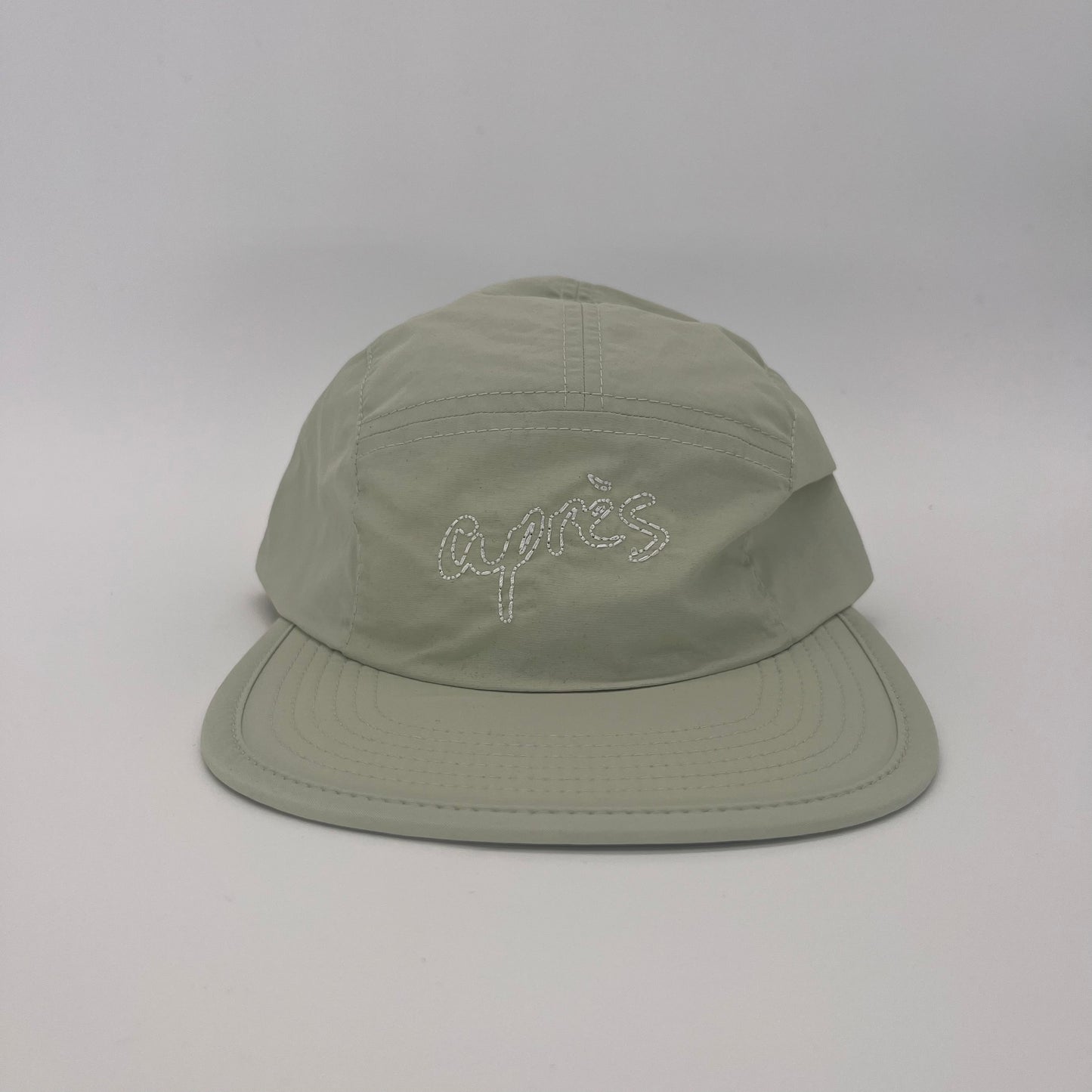 Nylon Après Hats