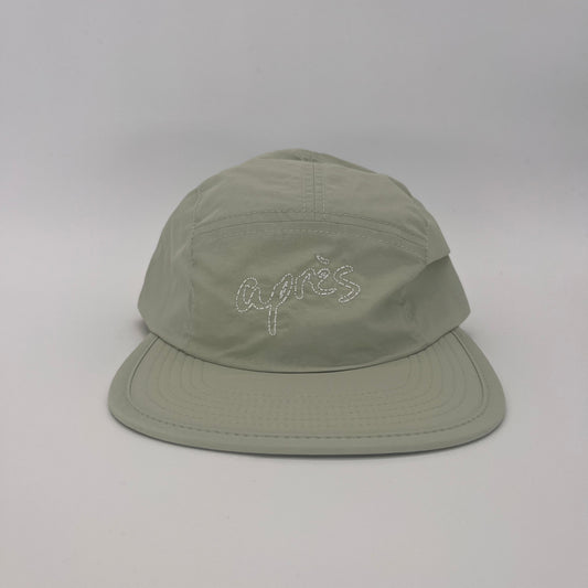 Nylon Après Hats
